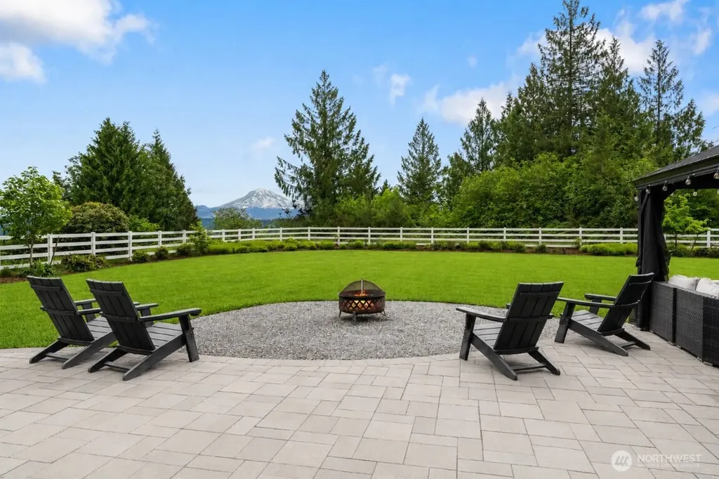 20121 SE 344th Street Auburn WA 98092