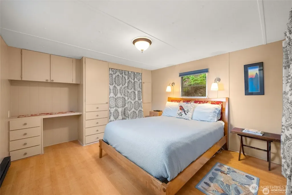 1059 Island Drive Lummi Island WA 98262