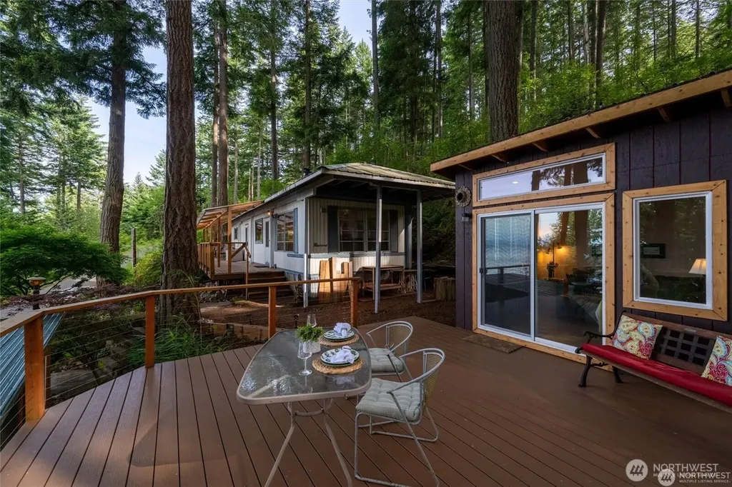 1059 Island Drive Lummi Island WA 98262