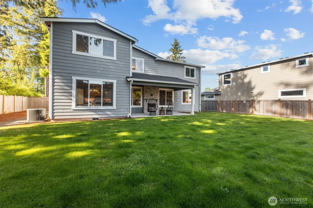 4810 216th Court SW Mountlake Terrace WA 98043