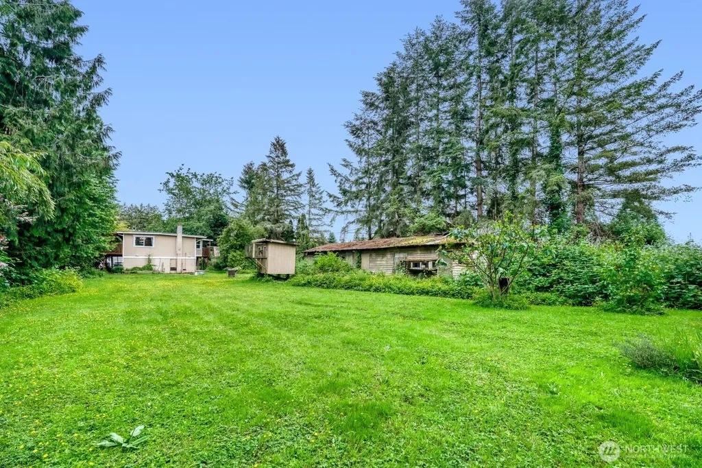 5703 318th Avenue NE Carnation WA 98014