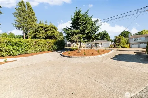 8313 S 19th Street Tacoma WA 98466