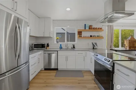 8313 S 19th Street Tacoma WA 98466