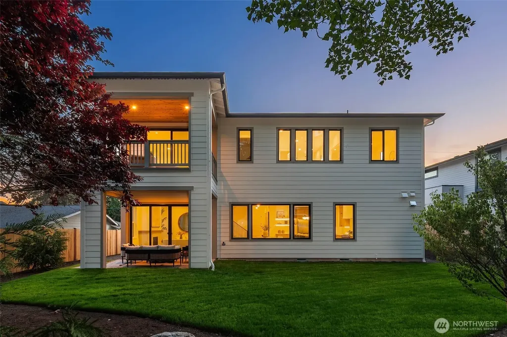 416 155th Avenue SE Bellevue WA 98007