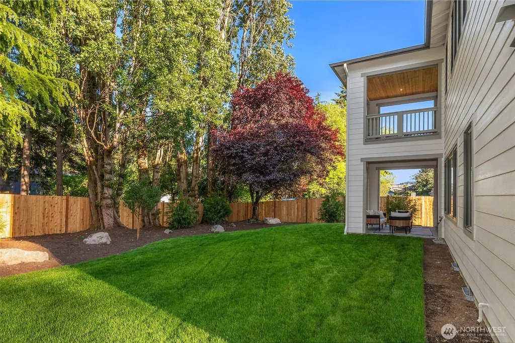 416 155th Avenue SE Bellevue WA 98007