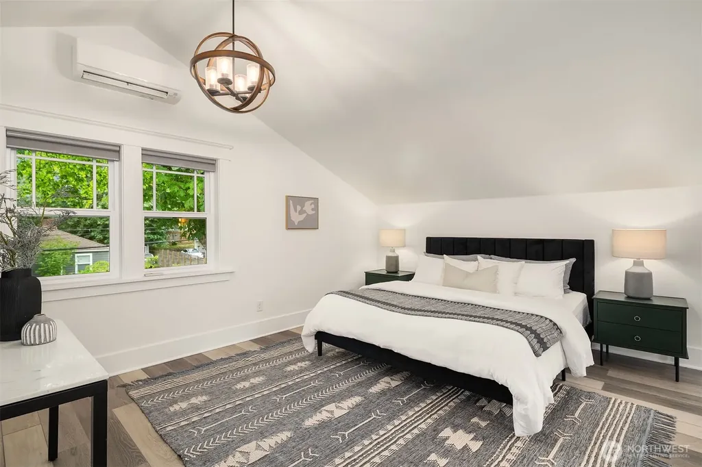 519 27th Avenue Seattle WA 98122