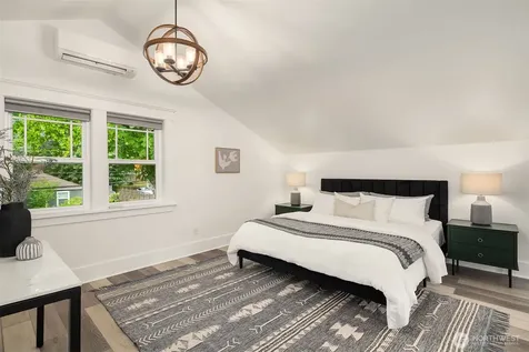 519 27th Avenue Seattle WA 98122