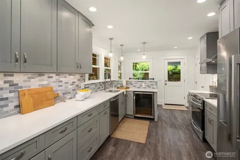 519 27th Avenue Seattle WA 98122