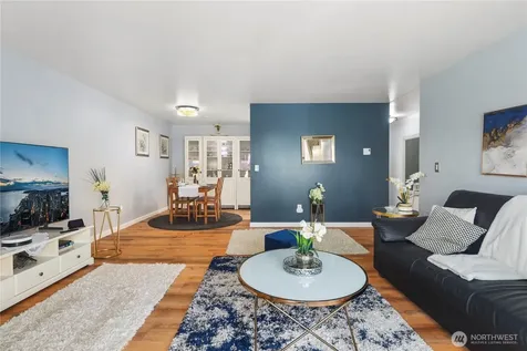 11008 NE 68th Street Kirkland WA 98033