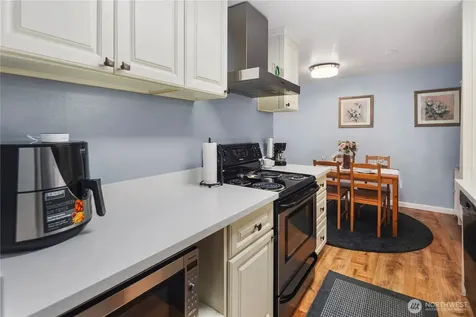 11008 NE 68th Street Kirkland WA 98033