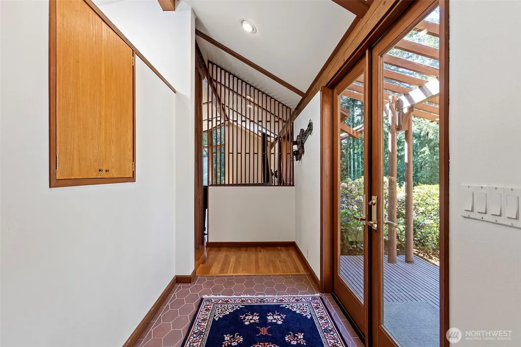 19611 NE Redmond Road Redmond WA 98053