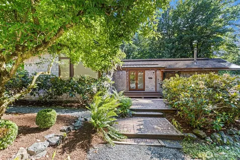 19611 NE Redmond Road Redmond WA 98053