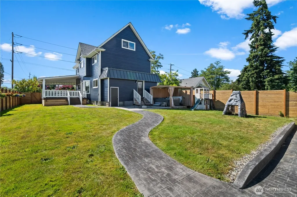 3637 A Street Tacoma WA 98418