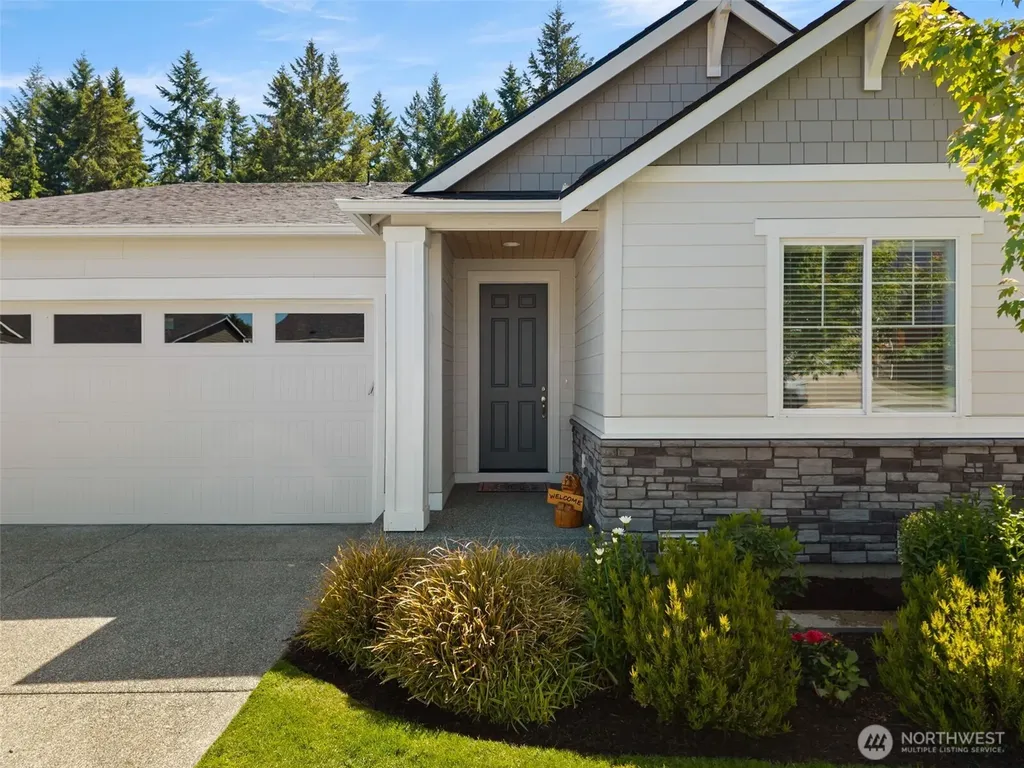 6541 Seaglass Avenue SE Port Orchard WA 98367