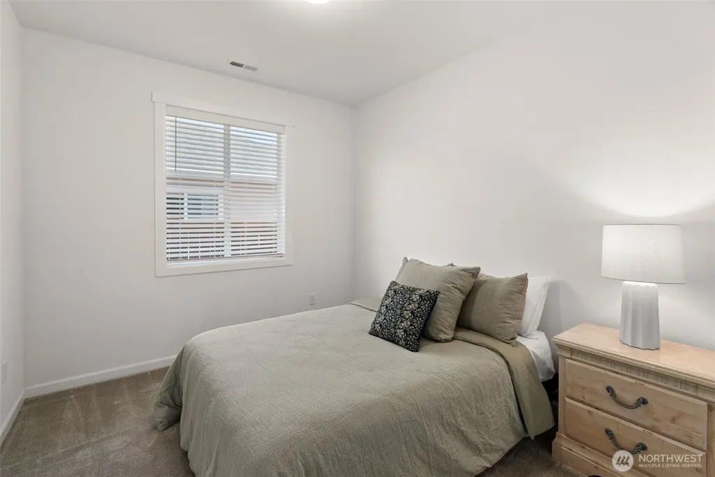 6541 Seaglass Avenue SE Port Orchard WA 98367