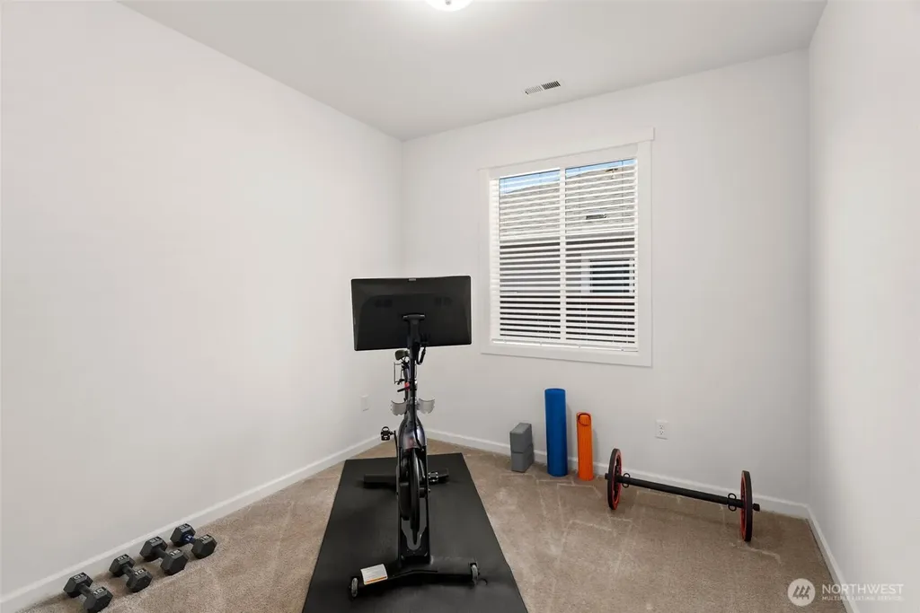 6541 Seaglass Avenue SE Port Orchard WA 98367