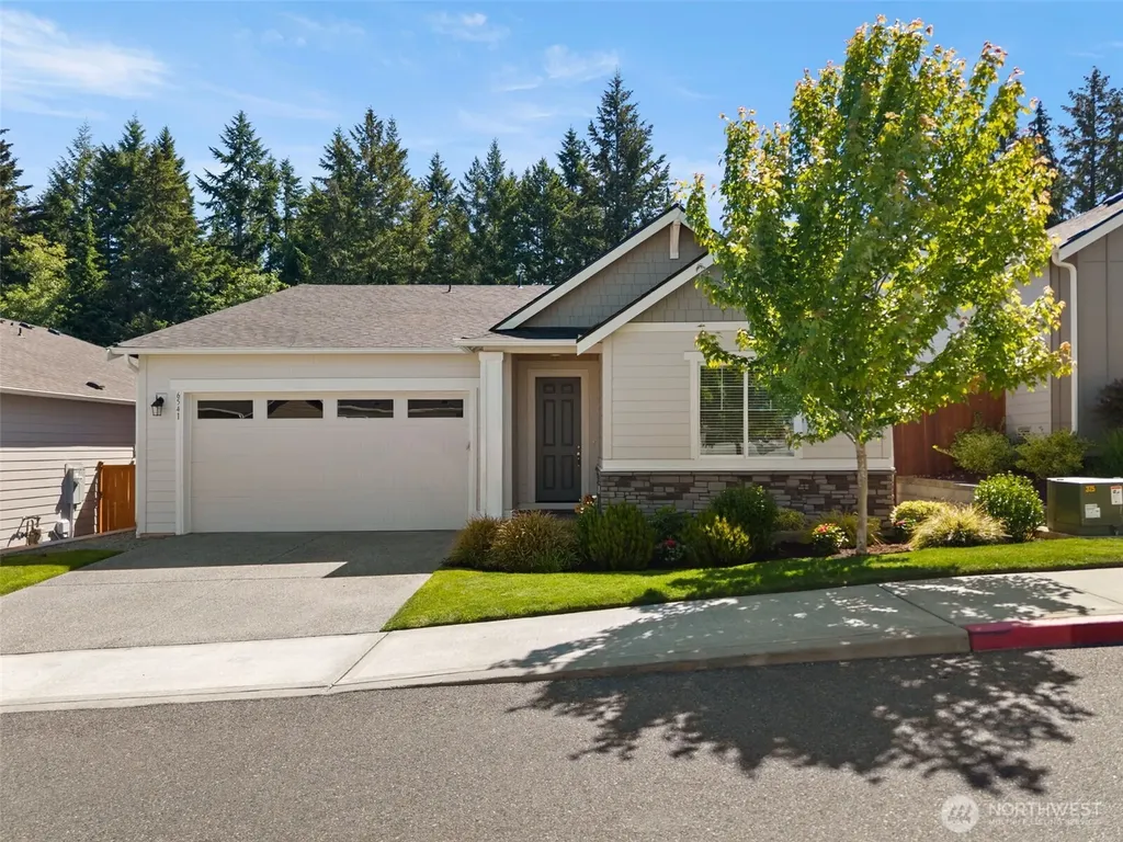 6541 Seaglass Avenue SE Port Orchard WA 98367