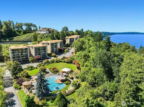 8001 Sand Point Way NE Seattle WA 98115