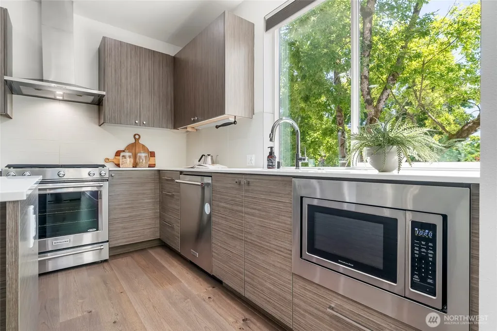110 22nd Avenue S Seattle WA 98144