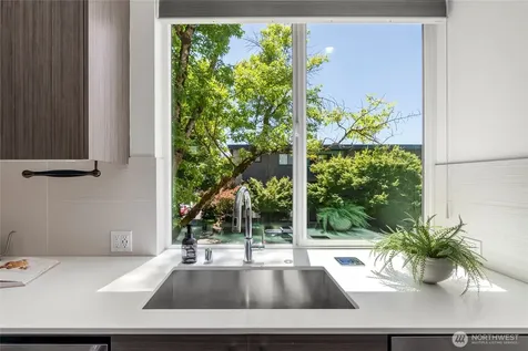 110 22nd Avenue S Seattle WA 98144