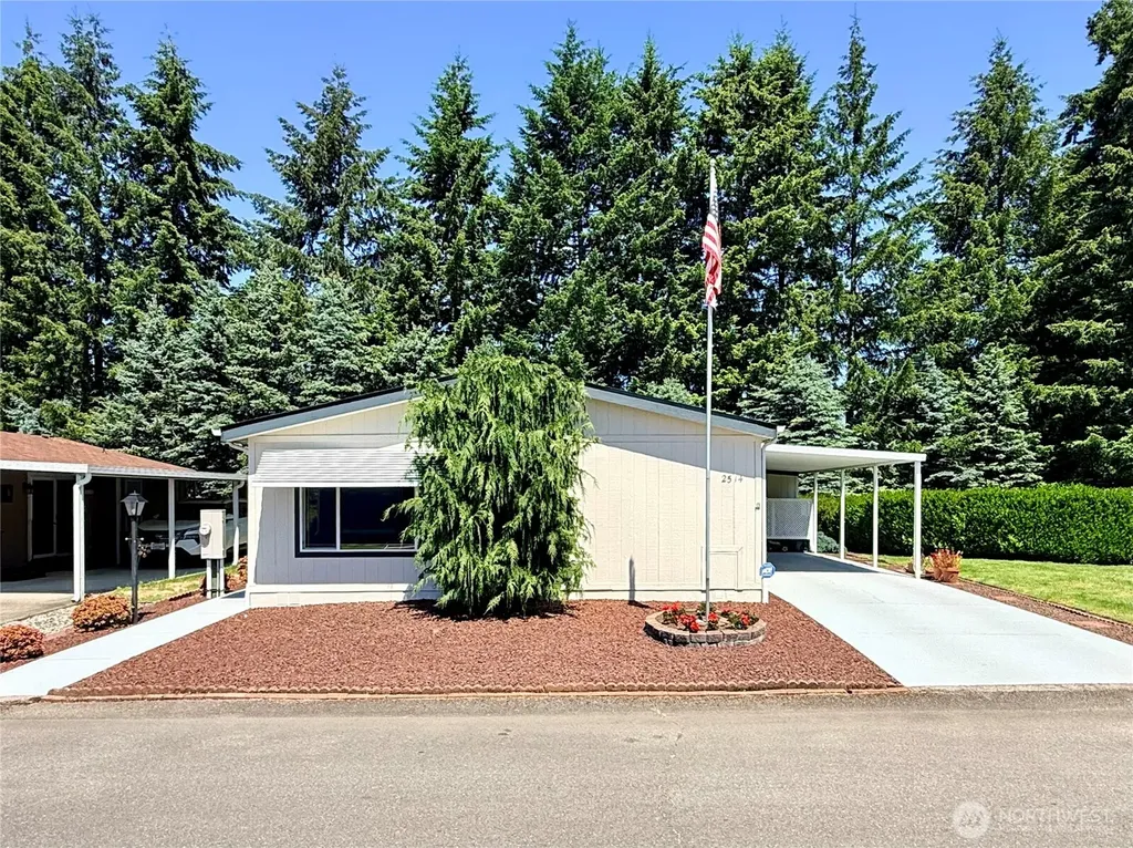 2514 Alonda Lane NE Olympia WA 98516