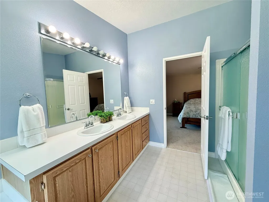 2514 Alonda Lane NE Olympia WA 98516