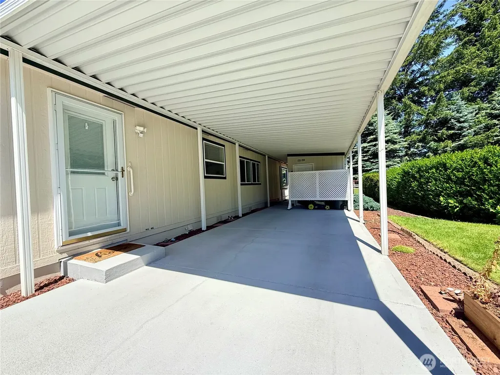 2514 Alonda Lane NE Olympia WA 98516