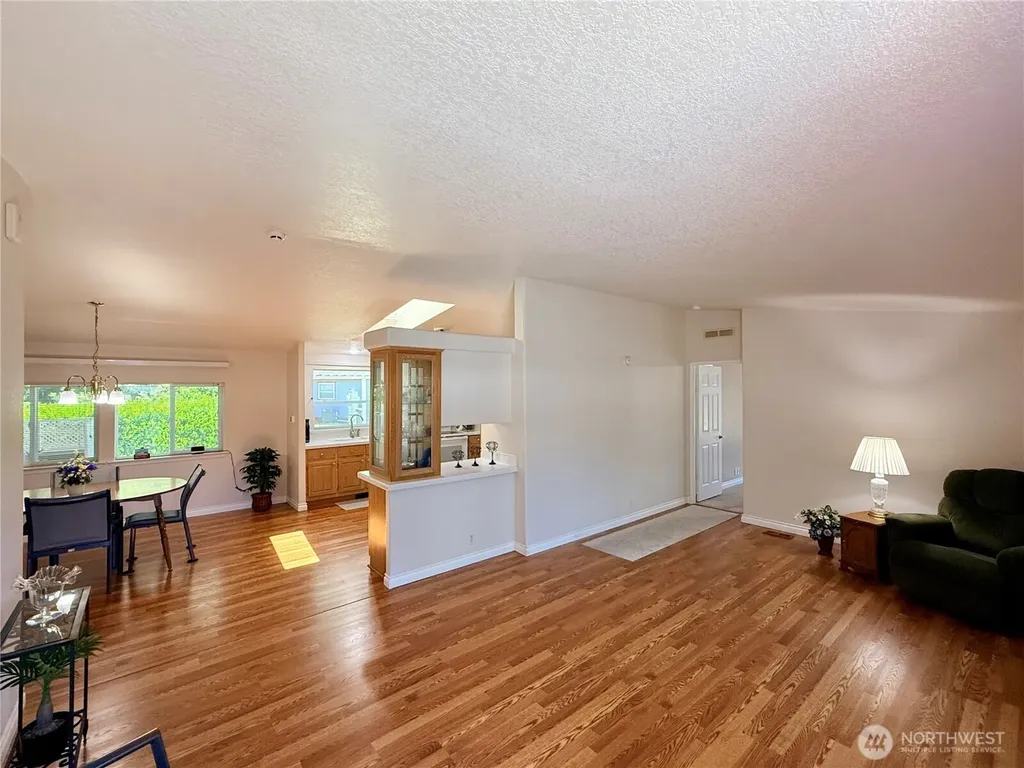 2514 Alonda Lane NE Olympia WA 98516