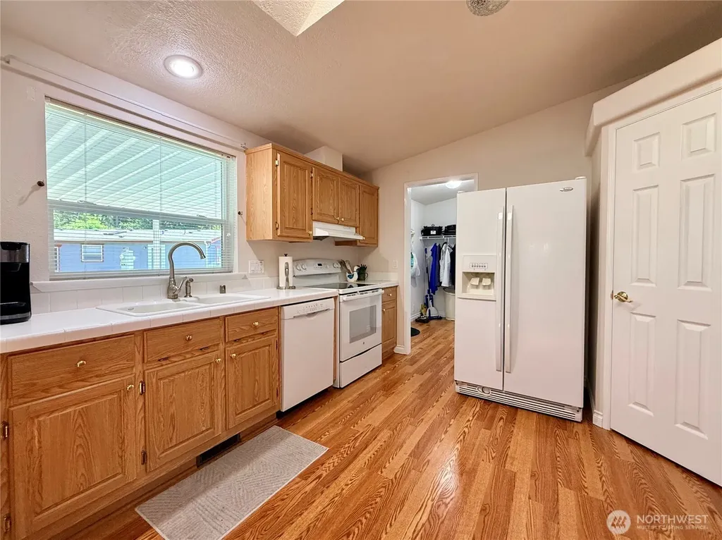 2514 Alonda Lane NE Olympia WA 98516