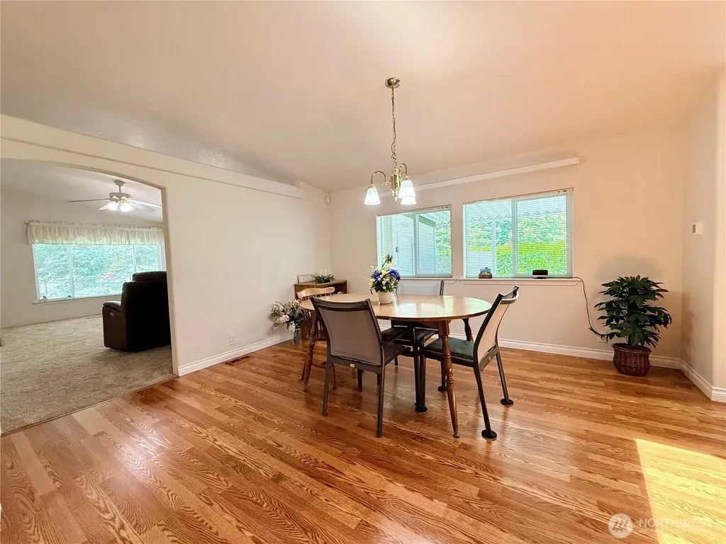 2514 Alonda Lane NE Olympia WA 98516