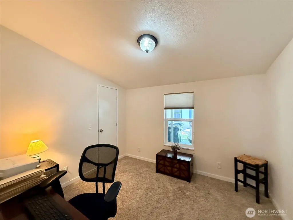 2512 Alonda Lane NE Olympia WA 98516