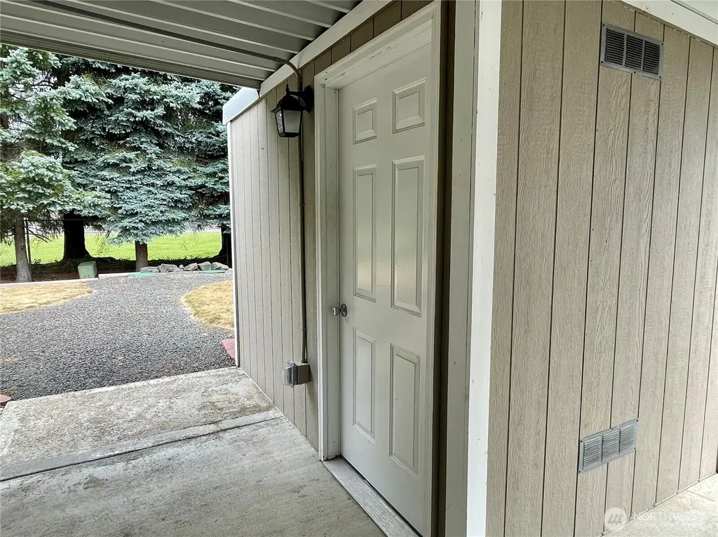 2512 Alonda Lane NE Olympia WA 98516