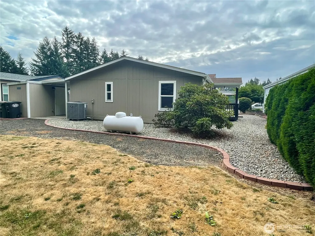 2512 Alonda Lane NE Olympia WA 98516