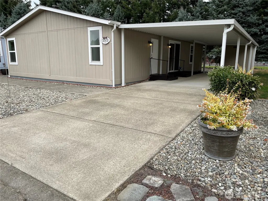 2512 Alonda Lane NE Olympia WA 98516