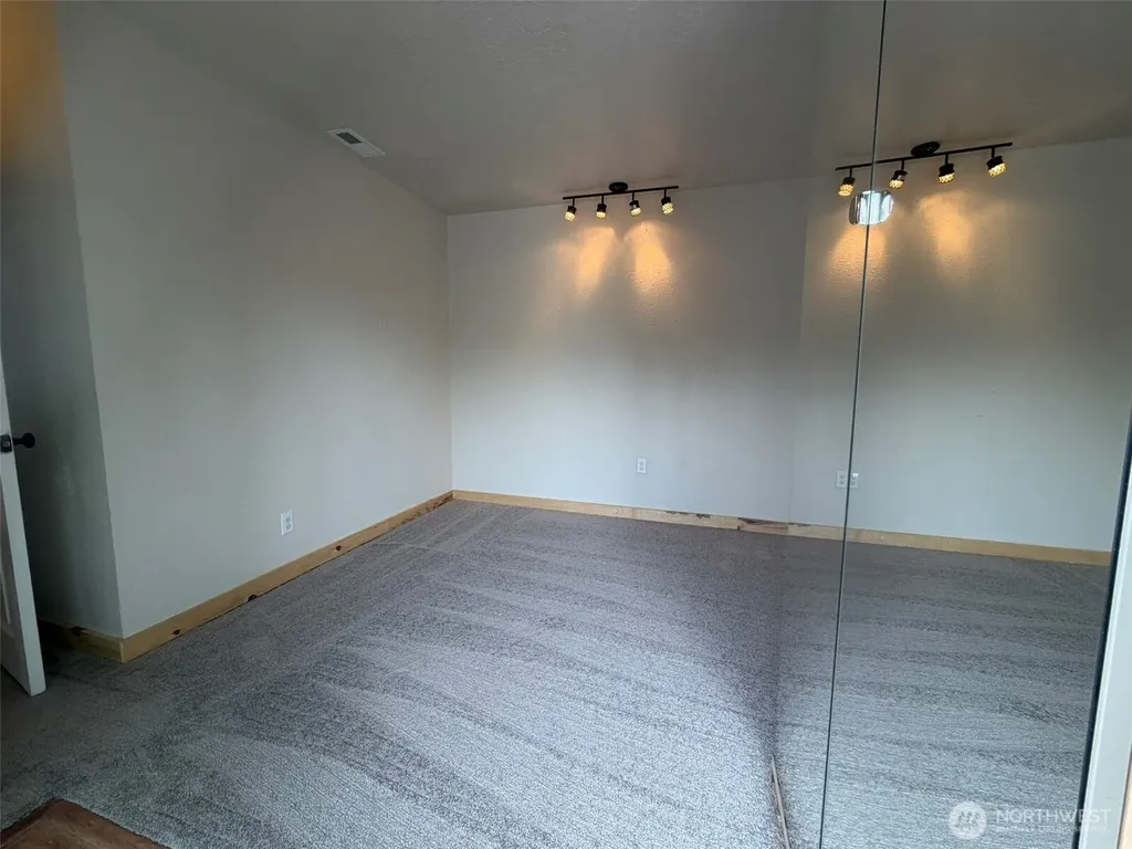 500 N 12th Avenue Kelso WA 98626
