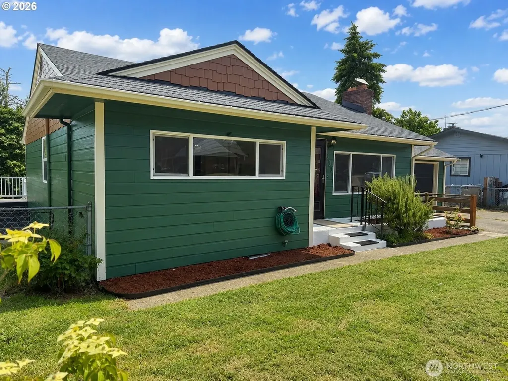 500 N 12th Avenue Kelso WA 98626