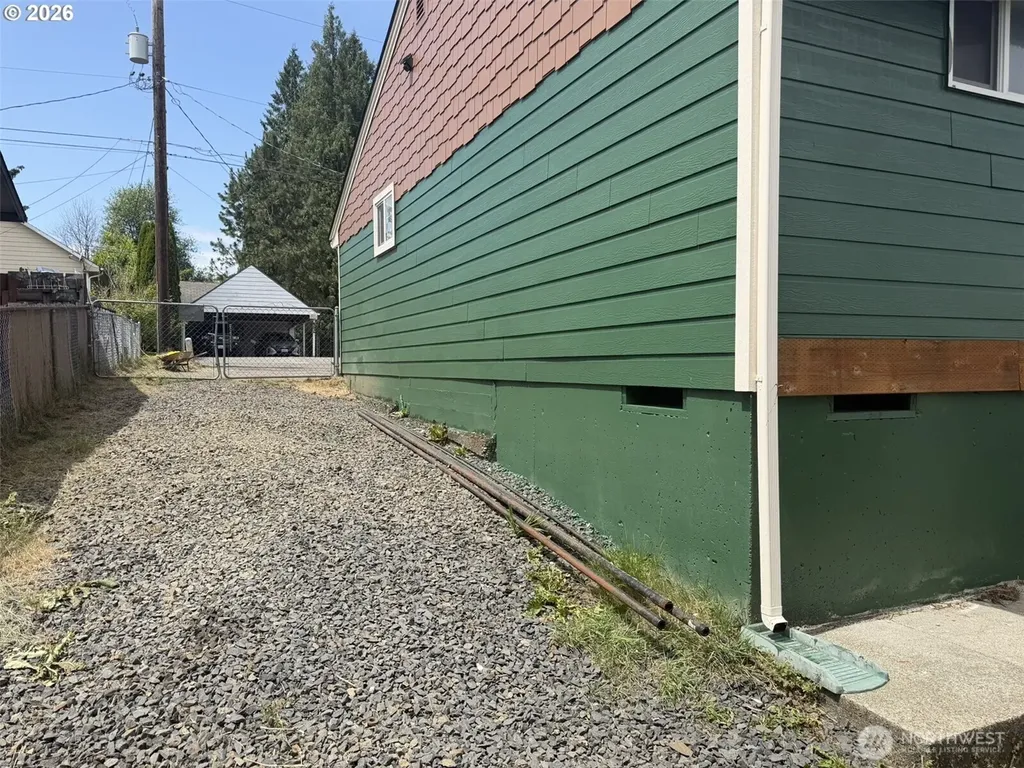 500 N 12th Avenue Kelso WA 98626