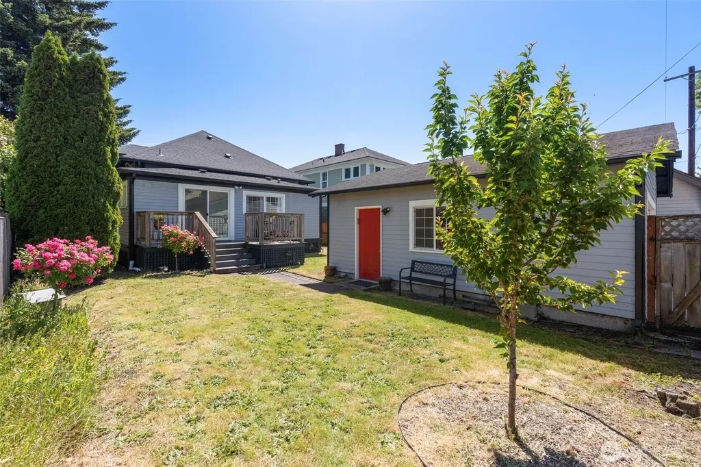 805 F Street Centralia WA 98531