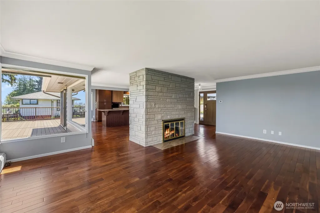 12103 Hilynn Drive Burlington WA 98233