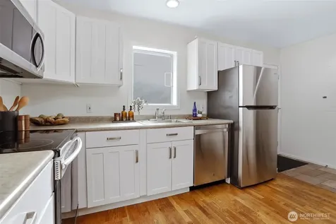 3406 W Government Way Seattle WA 98199