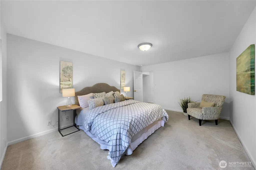 13800 SE 21st Street Bellevue WA 98005