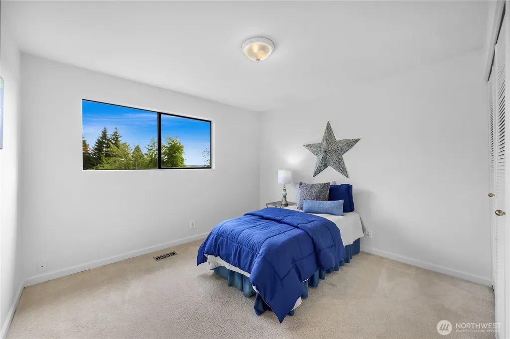 13800 SE 21st Street Bellevue WA 98005