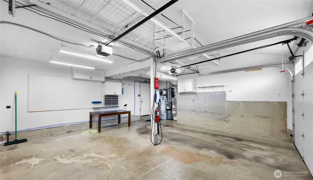 13800 SE 21st Street Bellevue WA 98005