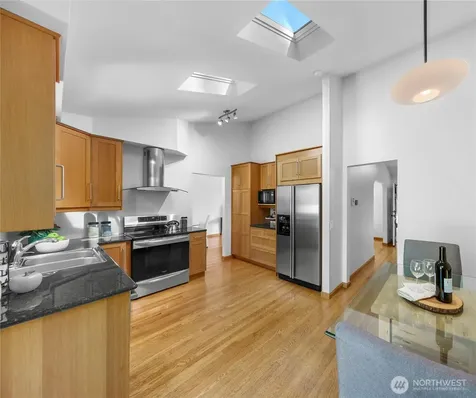 13800 SE 21st Street Bellevue WA 98005