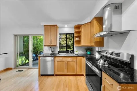 13800 SE 21st Street Bellevue WA 98005