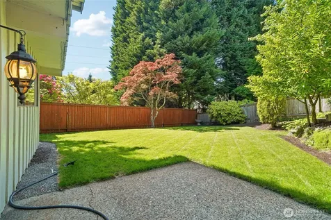 13800 SE 21st Street Bellevue WA 98005