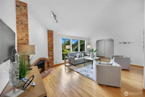 13800 SE 21st Street Bellevue WA 98005