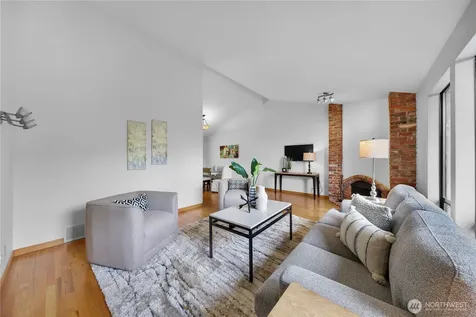 13800 SE 21st Street Bellevue WA 98005