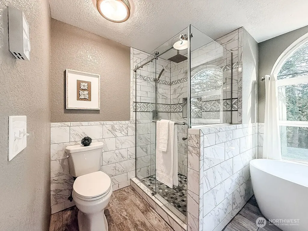 8610 Long Lake Road SE Port Orchard WA 98367