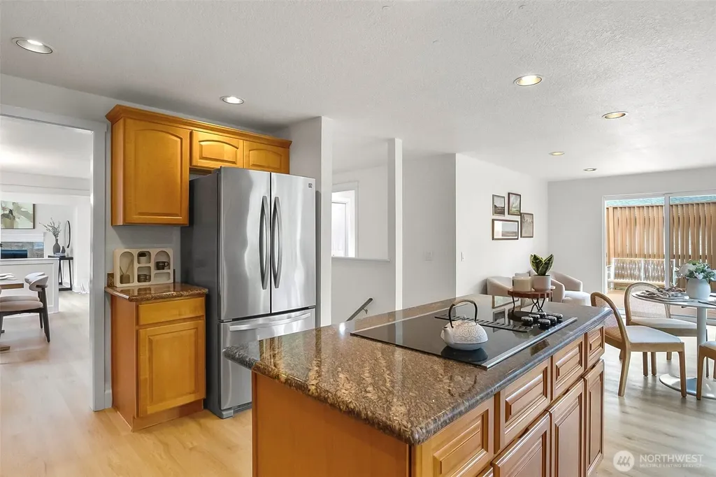 6164 NE 192nd Street Kenmore WA 98028
